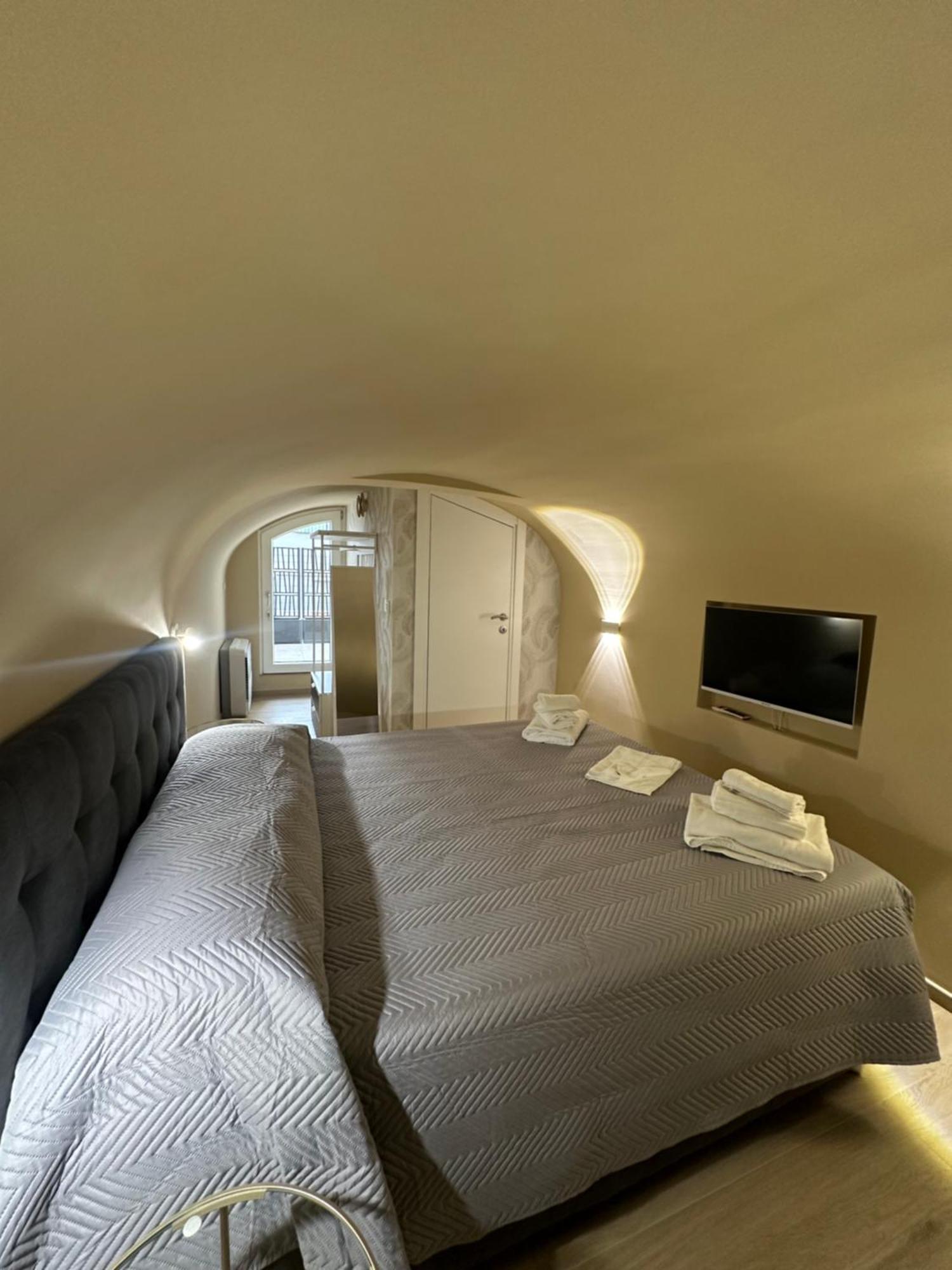 Beata Elia Loft Apartment Bari Exterior photo